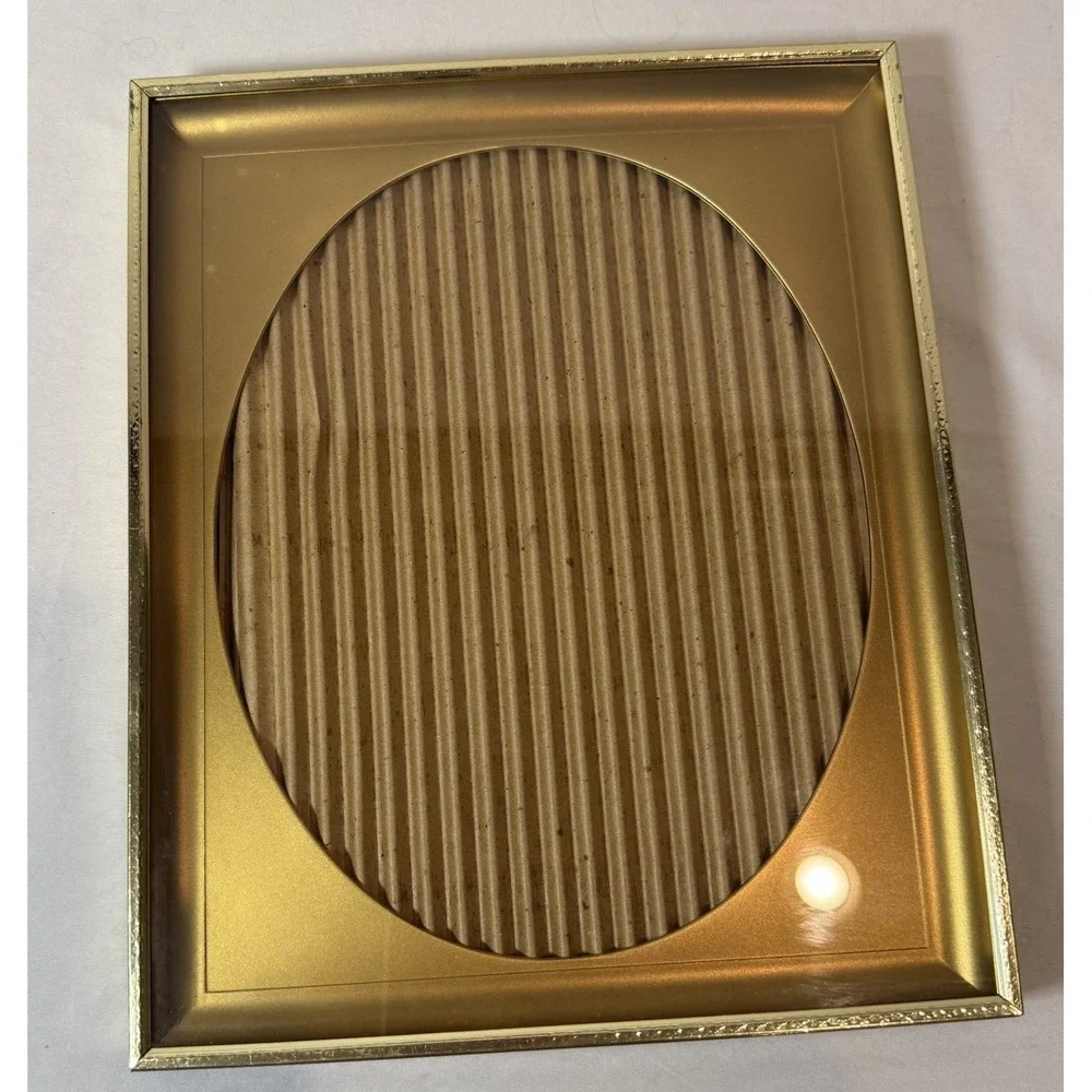 Vintage Gold Tone Oval Picture Frame 8x10 Cottage Hollywood Regency